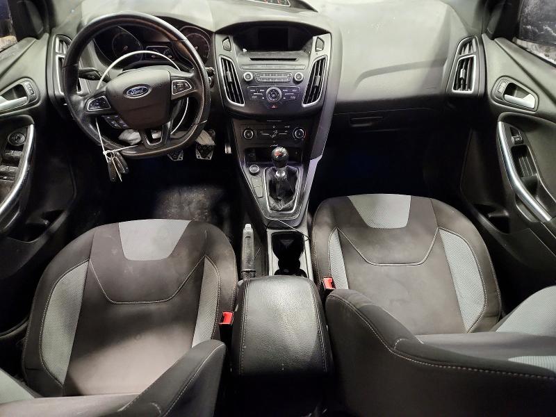 Photo 8 from auction – 2015 FORD FOCUS with VIN 1FADP3L98FL229001