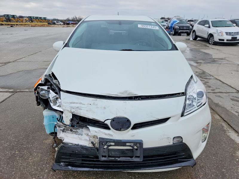 Photo 5 from auction – 2014 TOYOTA PRIUS with VIN JTDKN3DU9E1737983