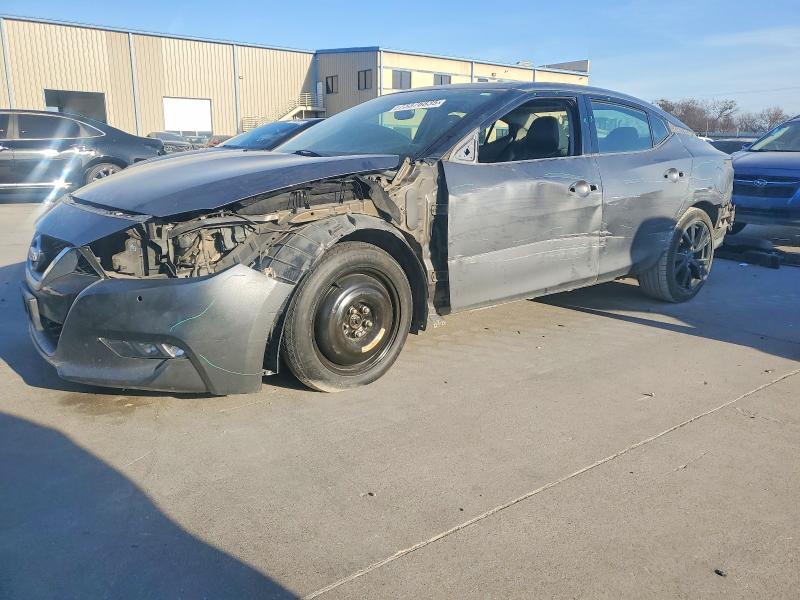 NISSAN MAXIMA 3.5 2016 with VIN 1N4AA6AP2GC906018 - Photo from auction