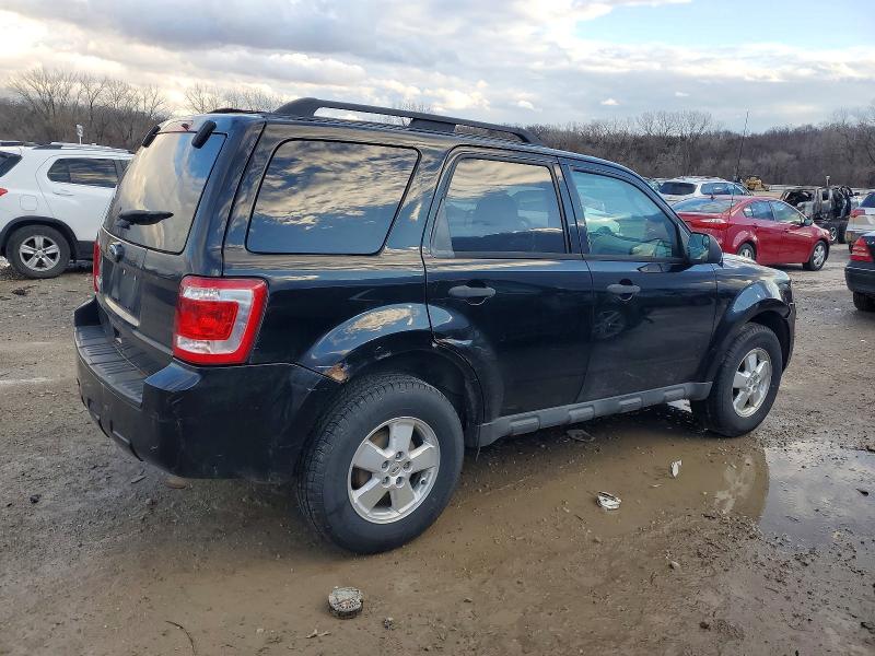 Photo 3 from auction – 2012 FORD ESCAPE XLT with VIN 1FMCU0D72CKC02125