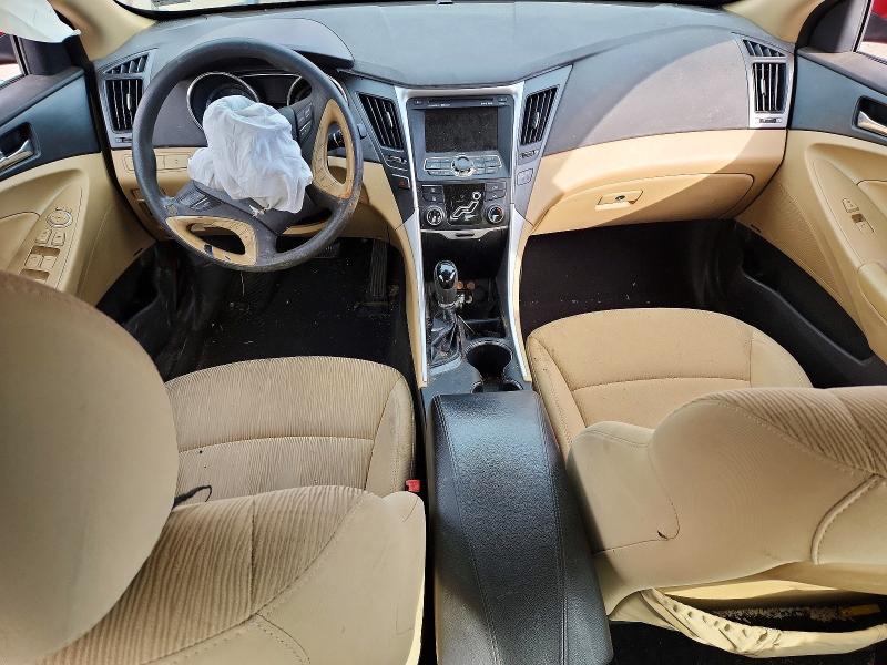 Photo 8 from auction – 2011 HYUNDAI SONATA with VIN 5NPEB4AC7BH102014