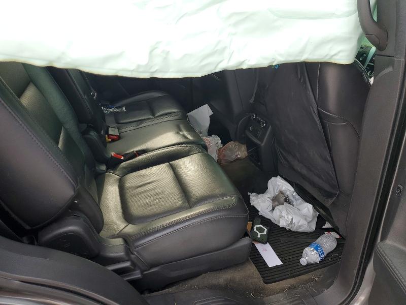 Photo 11 from auction – 2015 FORD EXPLORER L with VIN 1FM5K8F86FGB55319