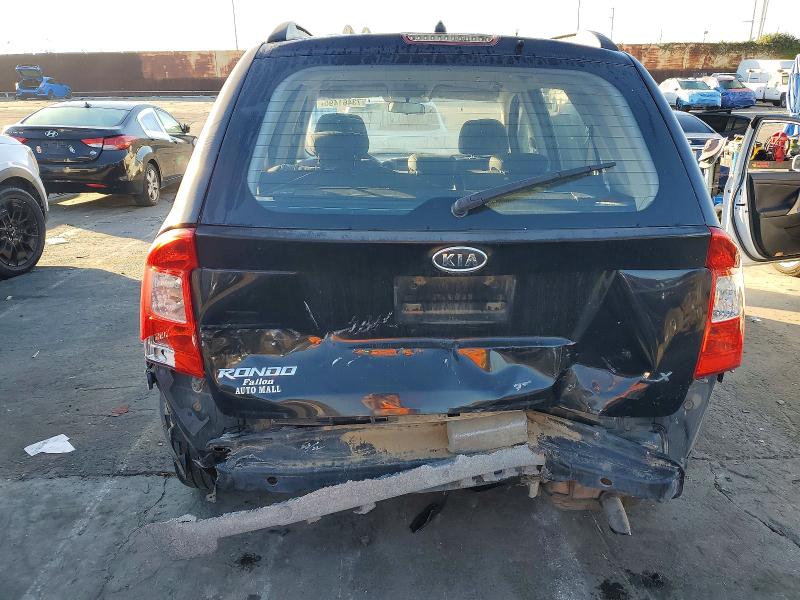 Photo 6 from auction – 2008 KIA RONDO with VIN KNAFG525687210467