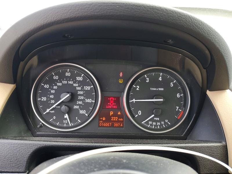 Photo 9 from auction – 2015 BMW X1 SDRIVE2 with VIN WBAVM1C52FV498556