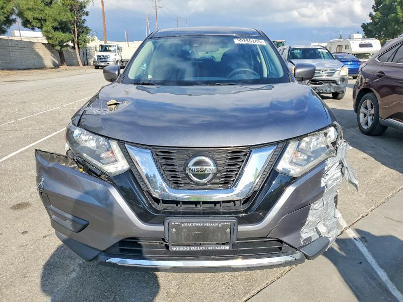 Photo 5 from auction – 2019 NISSAN ROGUE S with VIN 5N1AT2MT4KC769772