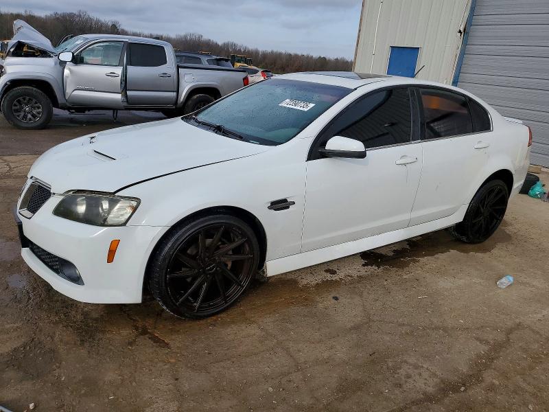 PONTIAC G8 2008 with VIN 6G2ER57728L128219 - Photo from auction