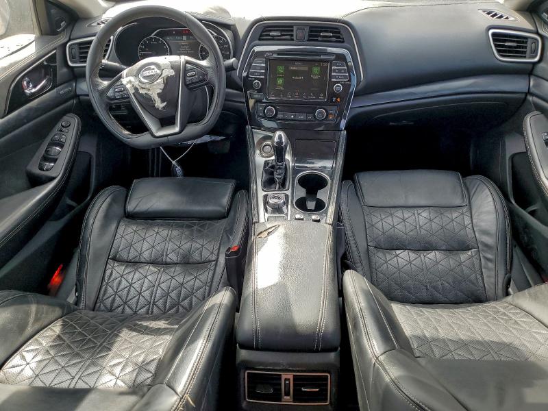 Photo 8 from auction – 2020 NISSAN MAXIMA PLA with VIN 1N4AA6FV1LC373354