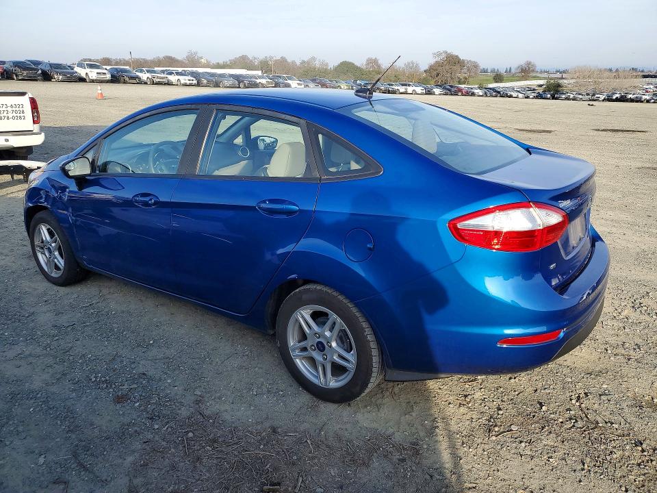 Photo 2 from auction – 2018 FORD FIESTA with VIN 3FADP4BJ4JM104859