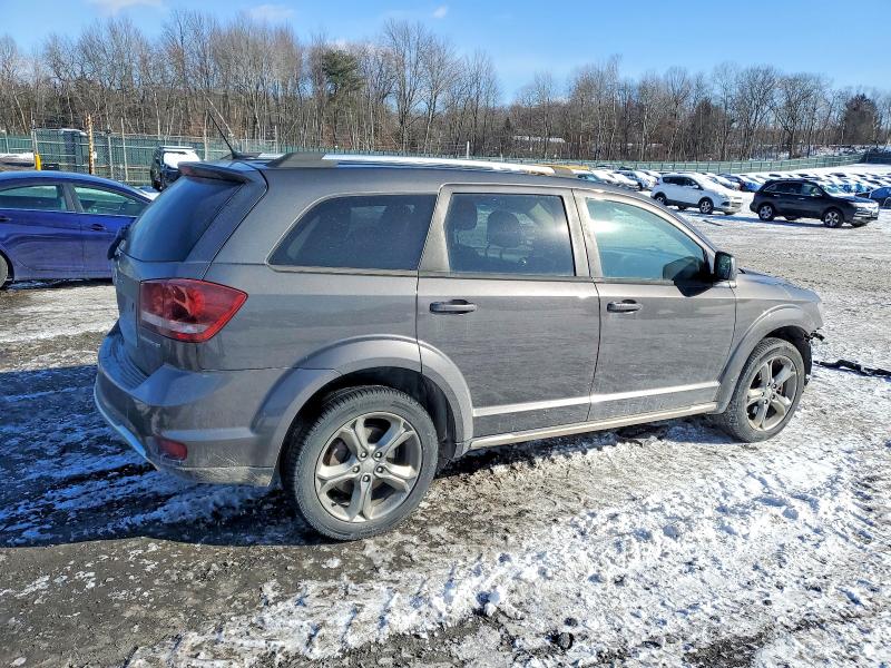 Photo 3 from auction – 2017 DODGE JOURNEY CR with VIN 3C4PDDGG4HT575147