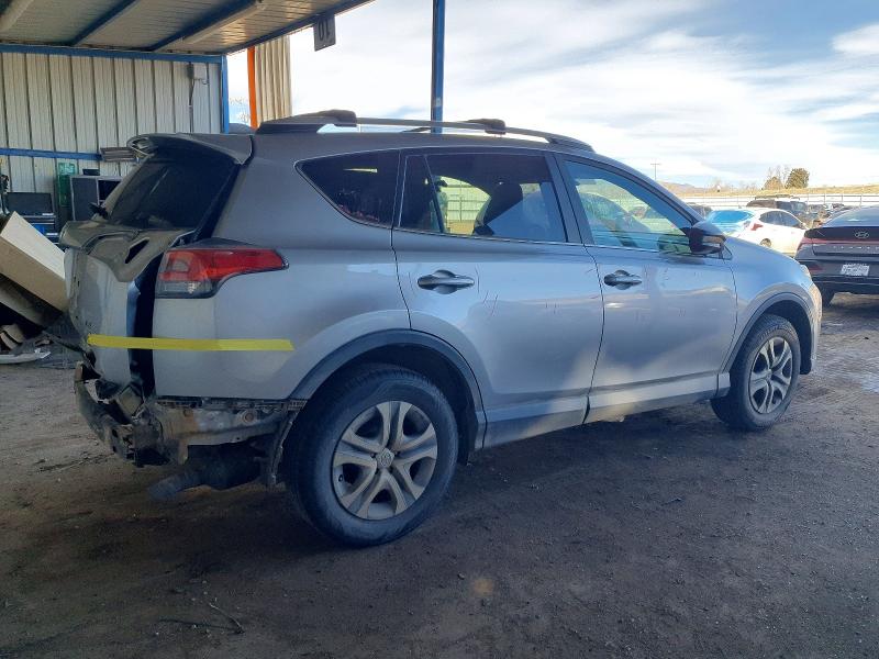 Foto 3 de la subasta – 2016 TOYOTA RAV4 LE con VIN 2T3BFREV9GW527895