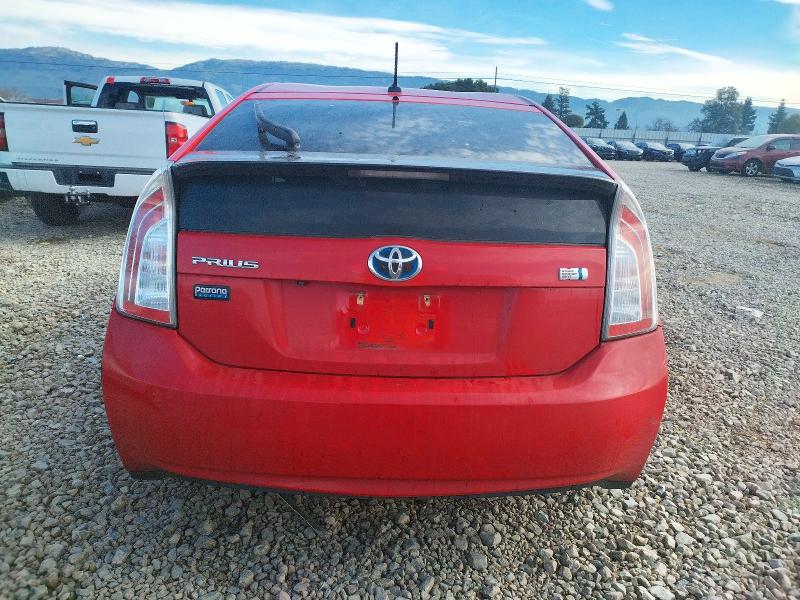 Photo 6 from auction – 2015 TOYOTA PRIUS with VIN JTDKN3DU1F0426815