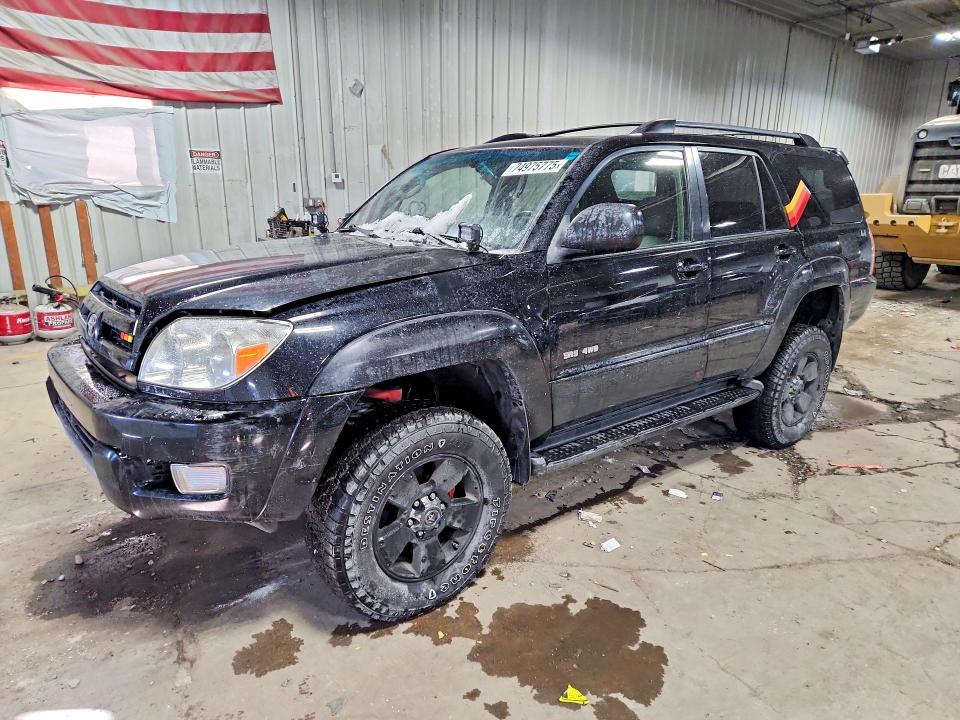 TOYOTA 4RUNNER SR 2004 with VIN JTEBU14R140046482 - Photo from auction