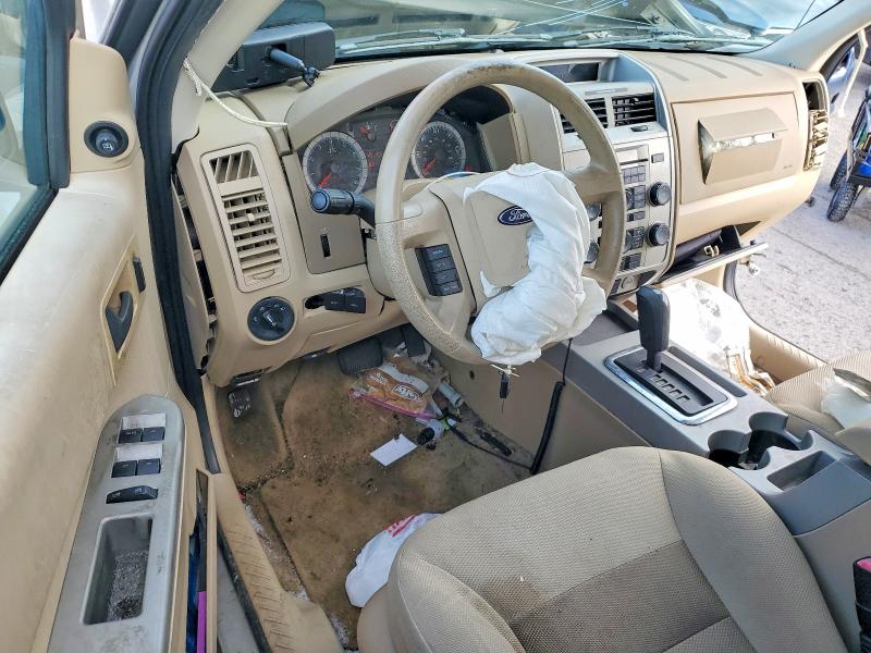 Photo 8 from auction – 2008 FORD ESCAPE XLT with VIN 1FMCU93168KA57003