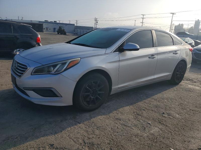 HYUNDAI SONATA SE 2016 with VIN 5NPE24AF6GH263522 - Photo from auction