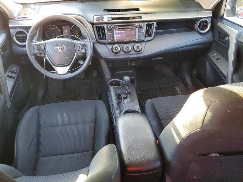 Photo 8 from auction – 2018 TOYOTA RAV4 LE with VIN 2T3BFREV3JW718106