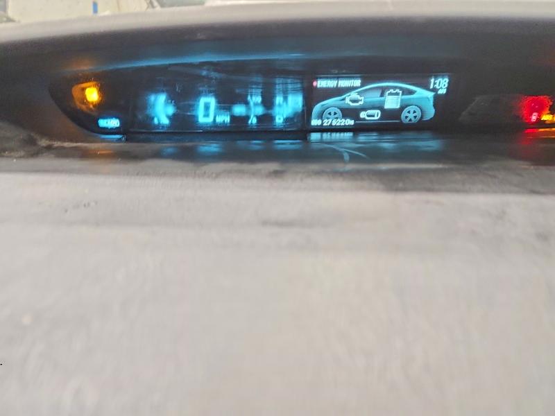 Фото 9 с аукциона – 2014 TOYOTA PRIUS с VIN JTDKN3DU4E0372697