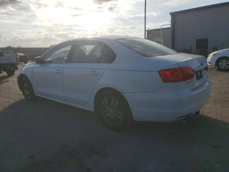 Photo 2 from auction – 2014 VOLKSWAGEN JETTA with VIN 3VW2K7AJ6EM312926