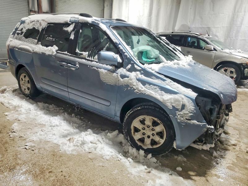 Photo 4 from auction – 2007 KIA SEDONA EX with VIN KNDMB233676104688