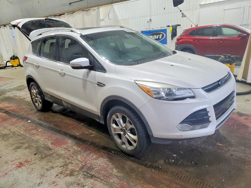 Photo 4 from auction – 2016 FORD ESCAPE with VIN 1FMCU9JX8GUA58471