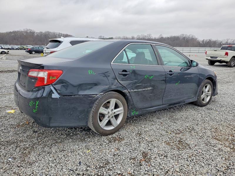 Photo 3 from auction – 2014 TOYOTA CAMRY L with VIN 4T1BF1FKXEU419944
