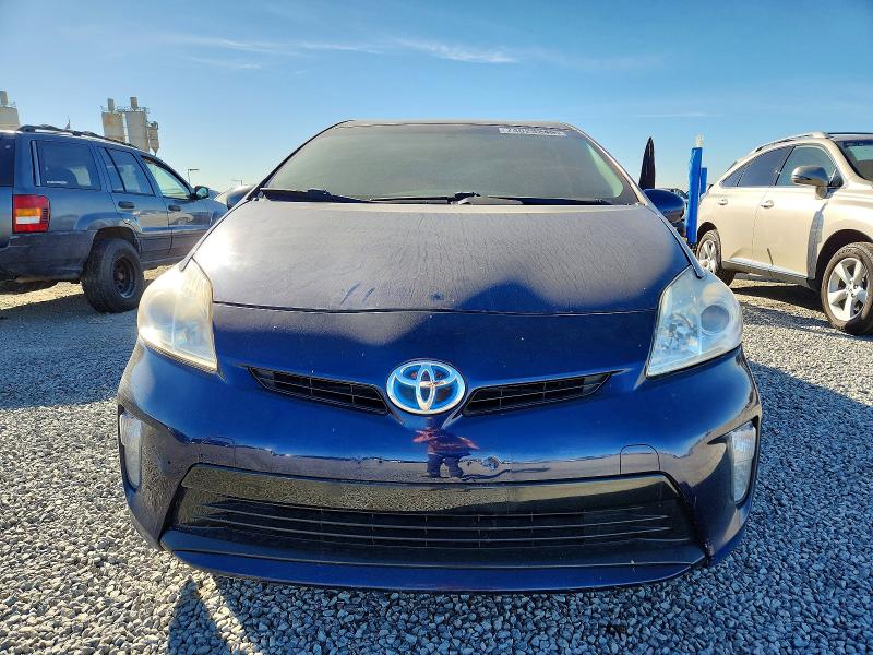 Photo 5 from auction – 2013 TOYOTA PRIUS with VIN JTDKN3DU4D0353016