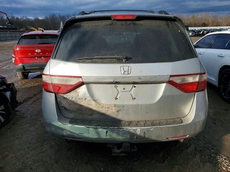 Photo 6 from auction – 2011 HONDA ODYSSEY EX with VIN 5FNRL5H43BB095693