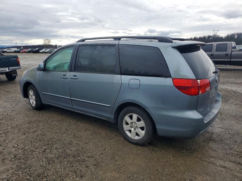 Photo 2 from auction – 2004 TOYOTA SIENNA with VIN 5TDZA22C14S053834