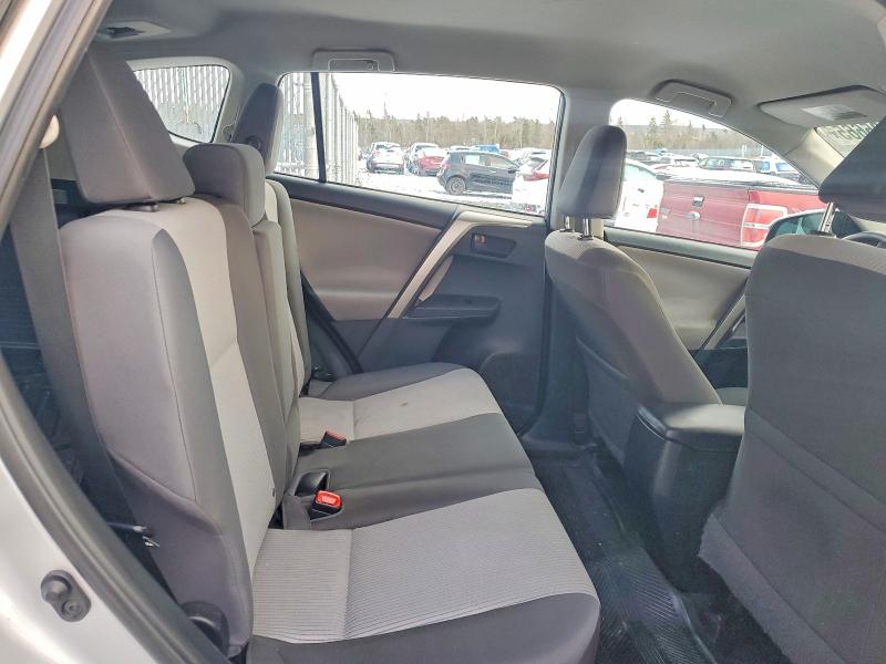 Photo 11 from auction – 2014 TOYOTA RAV4 LE with VIN 2T3BFREV7EW150903