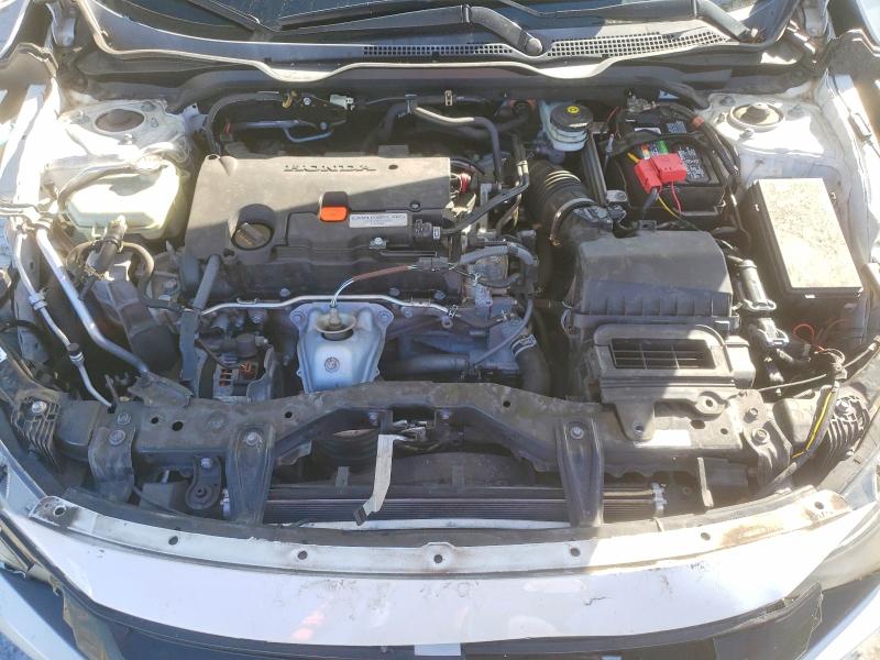 Photo 11 from auction – 2017 HONDA CIVIC LX with VIN 19XFC2F53HE058042