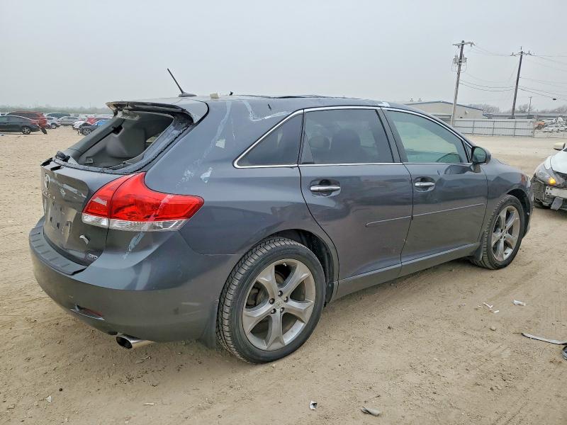 Photo 3 from auction – 2010 TOYOTA VENZA with VIN 4T3BK3BB7AU032573