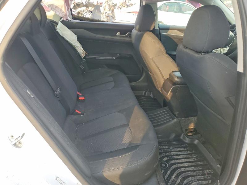 Photo 10 from auction – 2022 KIA K5 with VIN 5XXG24J29NG107795