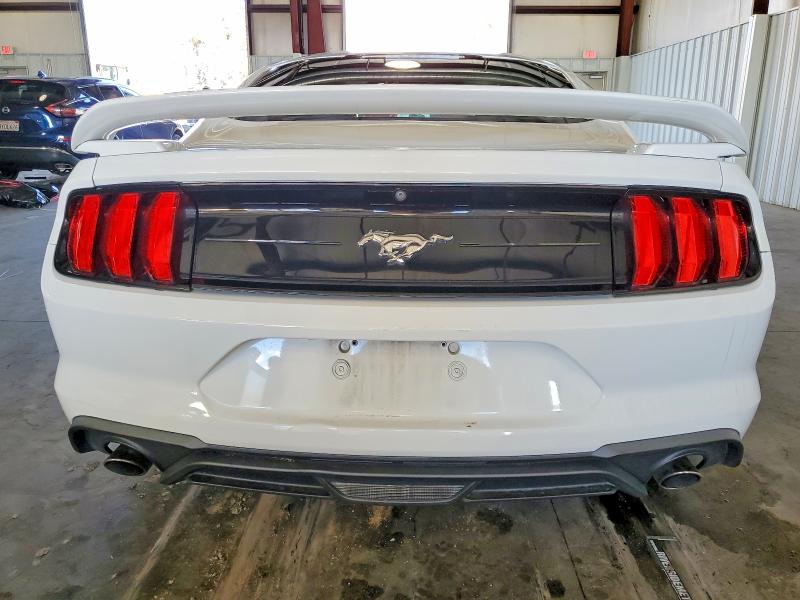 Photo 6 from auction – 2018 FORD MUSTANG with VIN 1FA6P8TH6J5144989