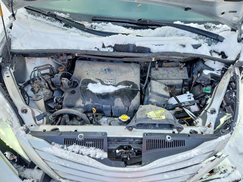 Photo 12 from auction – 2015 TOYOTA SIENNA with VIN 5TDKK3DC8FS625146