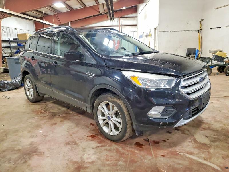 Photo 4 from auction – 2018 FORD ESCAPE SE with VIN 1FMCU9GD5JUB69144