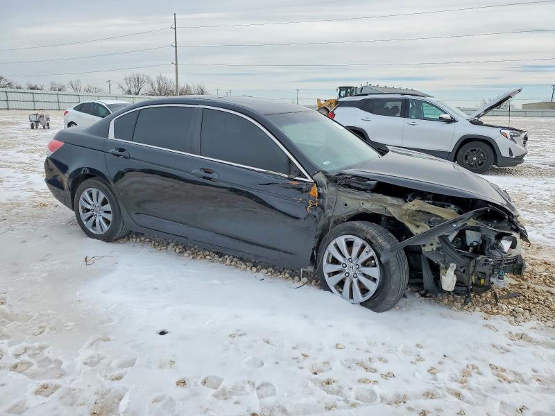 Photo 4 from auction – 2011 HONDA ACCORD with VIN 1HGCP2F74BA031209