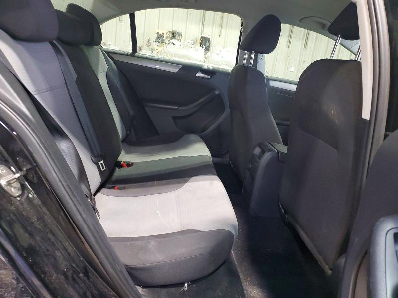 Photo 10 from auction – 2017 VOLKSWAGEN JETTA with VIN 3VW167AJ3HM348125