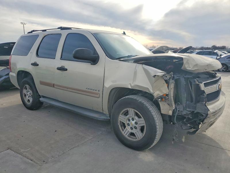 Photo 4 from auction – 2007 CHEVROLET TAHOE with VIN 1GNFC13077R292987