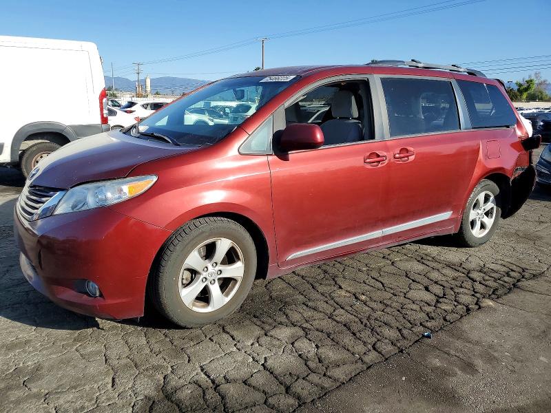 TOYOTA SIENNA LE 2016 with VIN 5TDKK3DC8GS722347 - Photo from auction