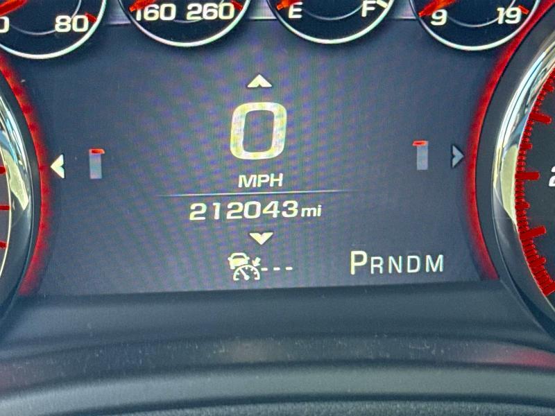 Photo 7 from auction – 2016 GMC YUKON DENA with VIN 1GKS1CKJ2GR246085