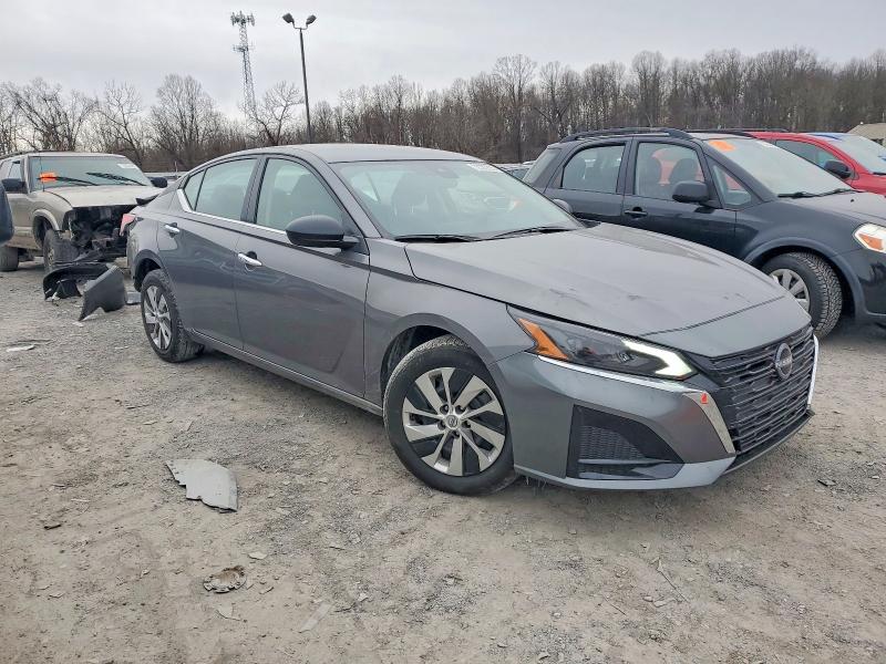 Photo 4 from auction – 2025 NISS ALTIMA with VIN 1N4BL4BV2SN332078