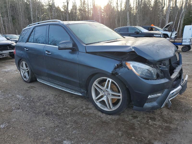 Photo 4 from auction – 2015 MERCEDES-BENZ ML 550 4MA with VIN 4JGDA7DB1FA448426