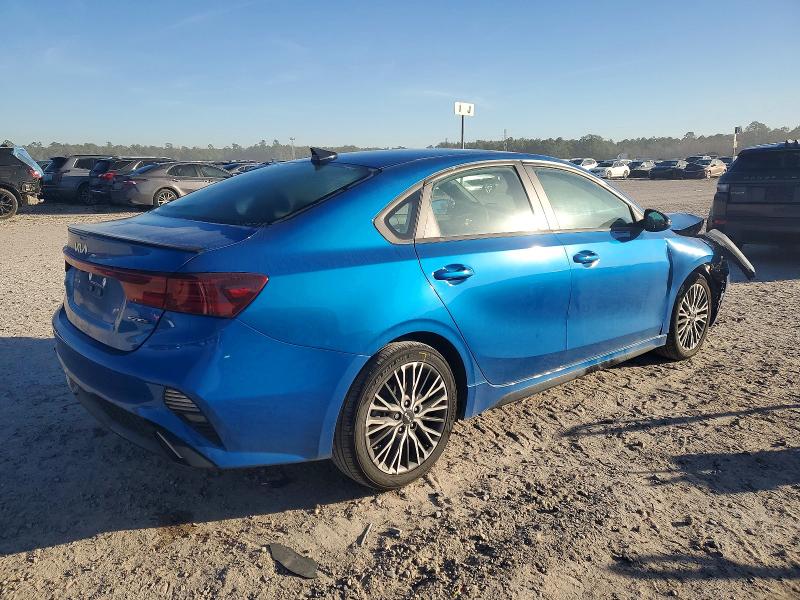 Photo 3 from auction – 2024 KIA FORTE with VIN 3KPF54AD5RE737770