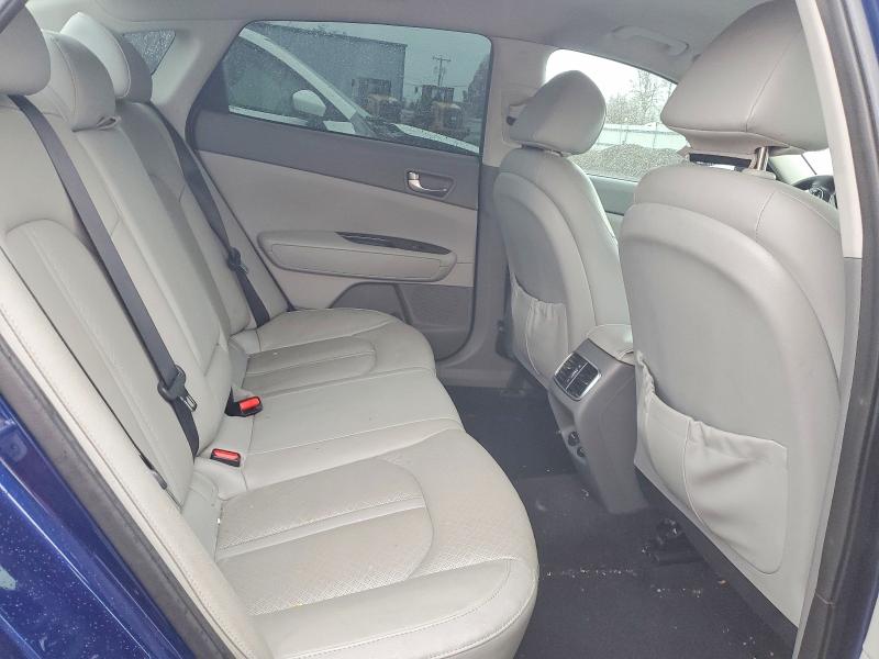 Photo 10 from auction – 2016 KIA OPTIMA EX with VIN 5XXGU4L32GG031713