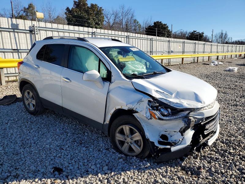 Zdjęcie 4 z aukcji – 2020 CHEVROLET TRAX z VIN KL7CJLSB0LB011919