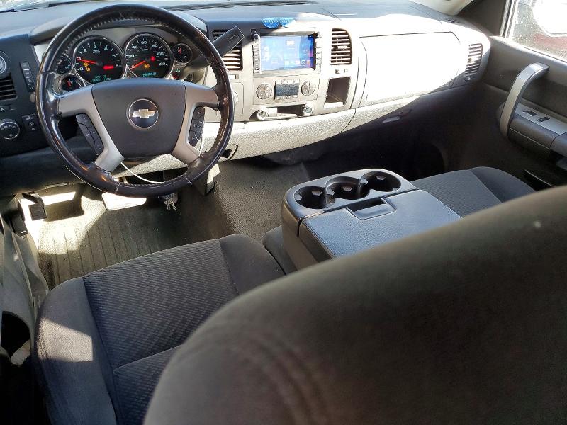 Photo 8 from auction – 2008 CHEVROLET SILVERADO with VIN 1GCEK19078Z214144
