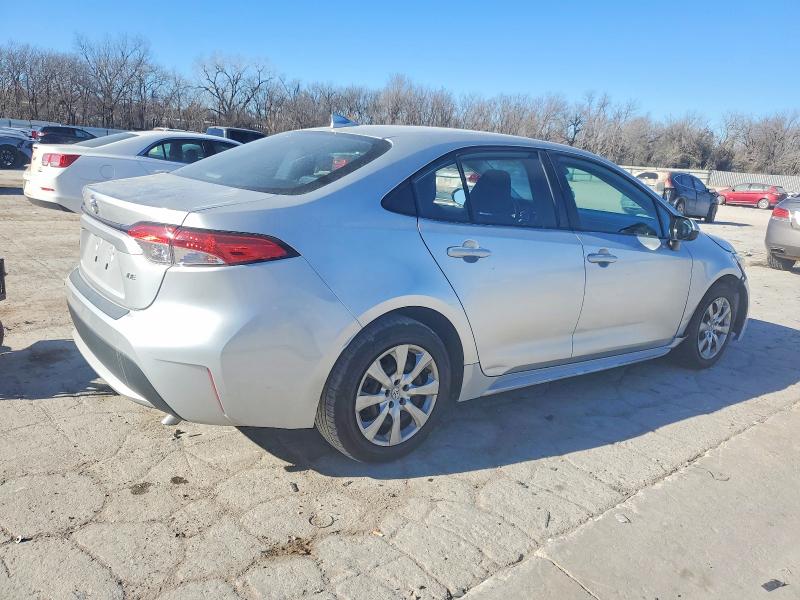 Photo 3 from auction – 2020 TOYOTA COROLLA LE with VIN 5YFEPRAE4LP014994
