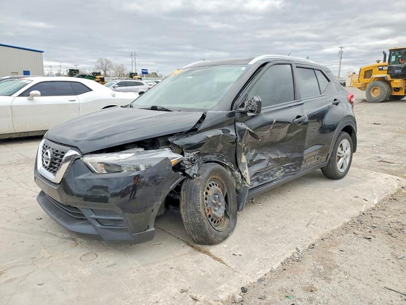 Photo 1 from auction – 2018 NISSAN KICKS with VIN 3N1CP5CU3JL535576