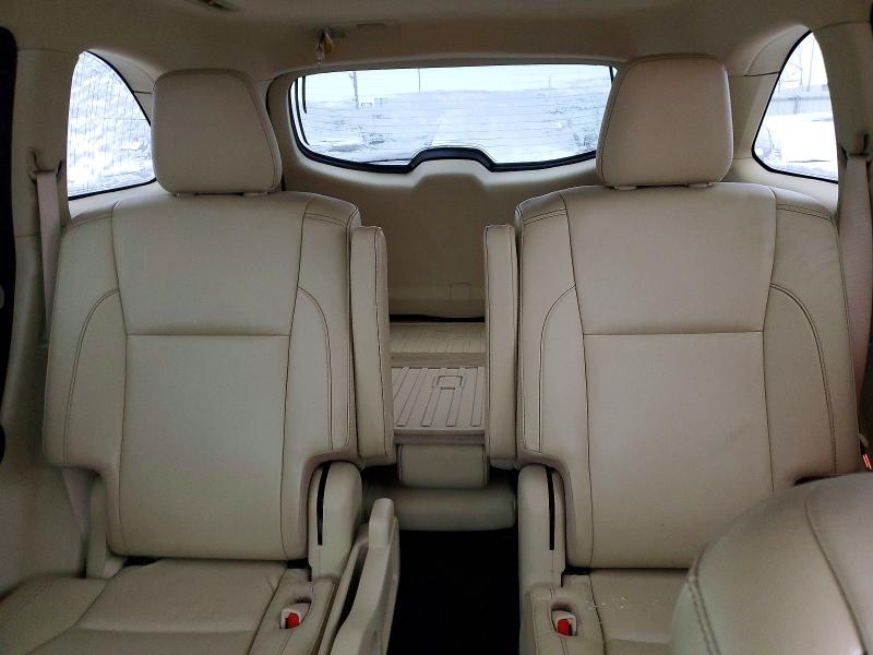 Foto 10 de la subasta – 2017 TOYOTA HIGHLANDER con VIN 5TDJZRFH4HS359582