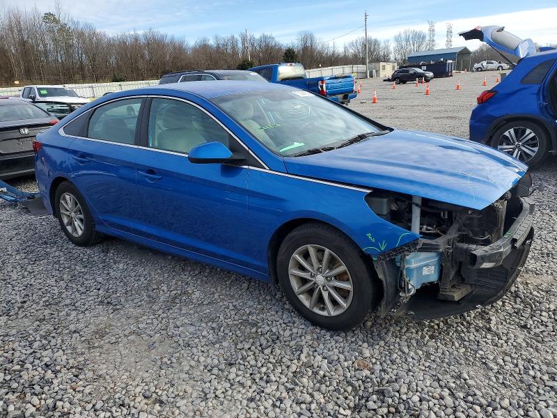 Photo 4 from auction – 2018 HYUNDAI SONATA SE with VIN 5NPE24AF0JH607952