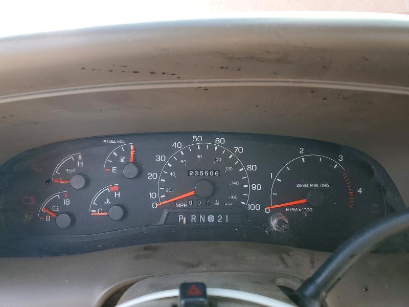 Photo 9 from auction – 2001 FORD EXCURSION with VIN 1FMSU43F81EC39431